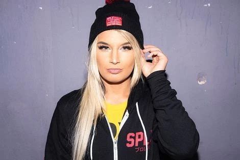 realtonistorm|Toni Storm